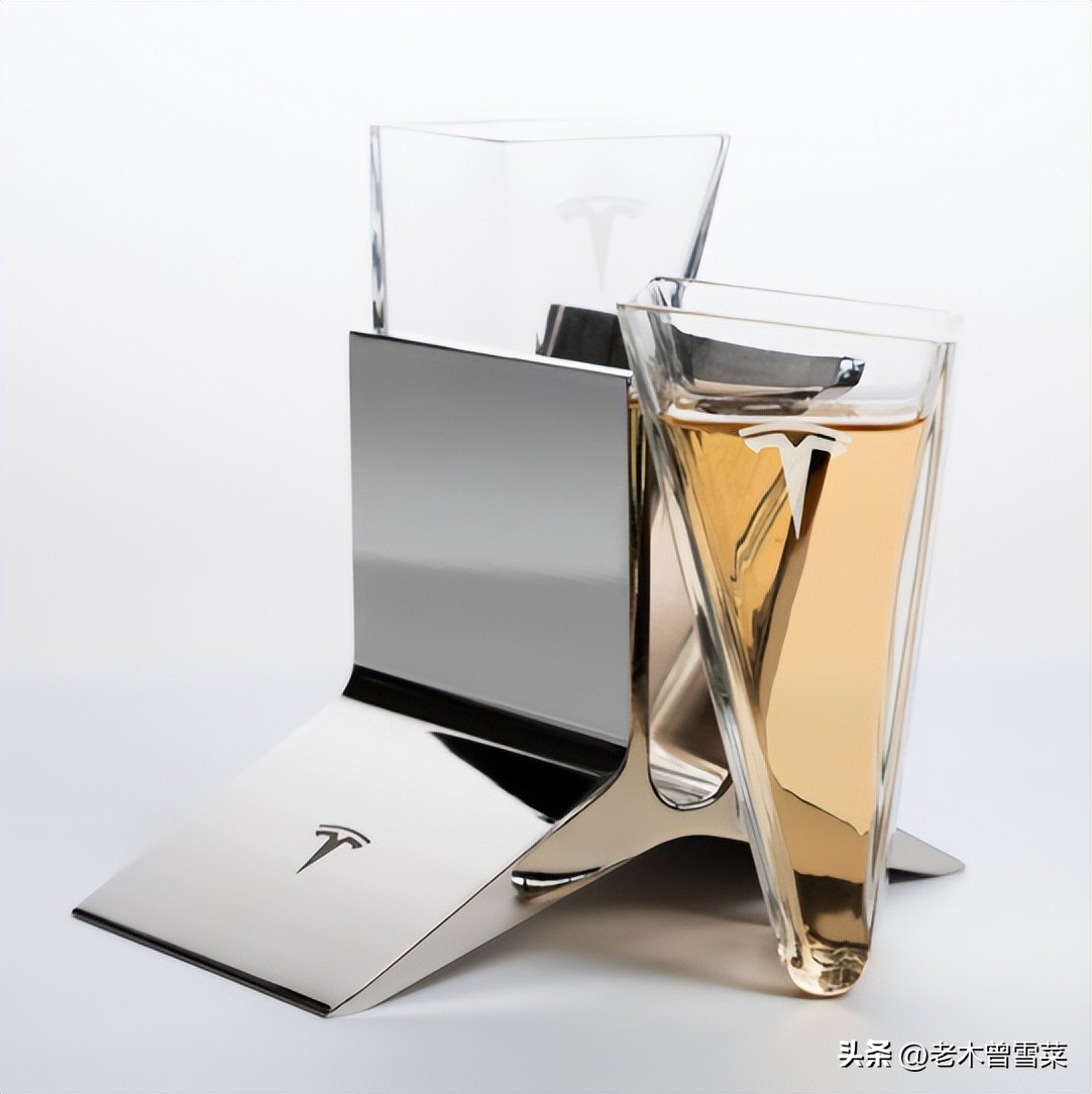 七千块充电桩历史低价！特斯拉电商店铺的热销品与平替品