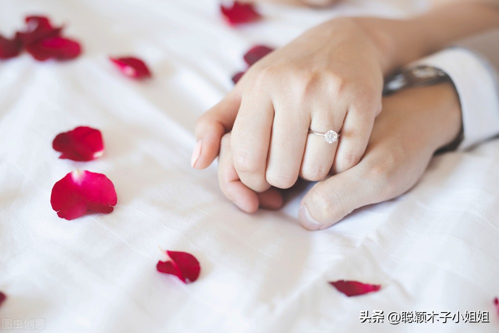 男朋友追我的时候还在追其他女生，我该介意吗？