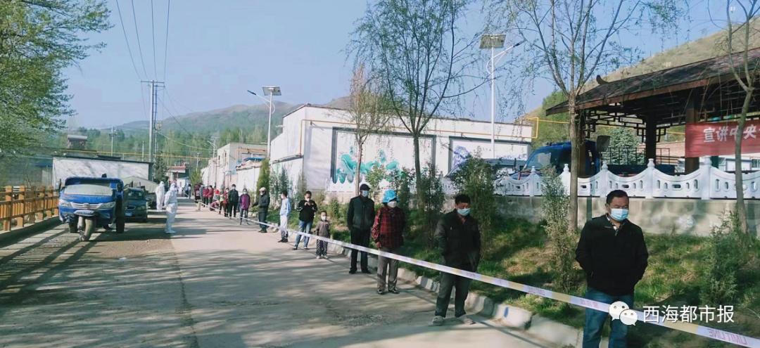 图集|今早的西宁城！有序有爱有速度...