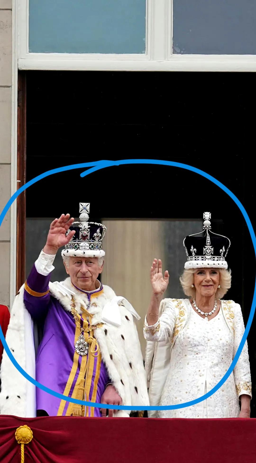 卡米拉加冕仪式夏洛特,加冕礼上夏洛特的花环