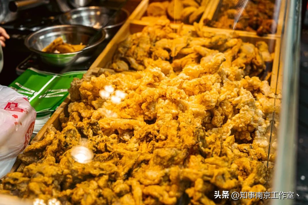 在南京来科巷就三件事：排队、排队、排队！