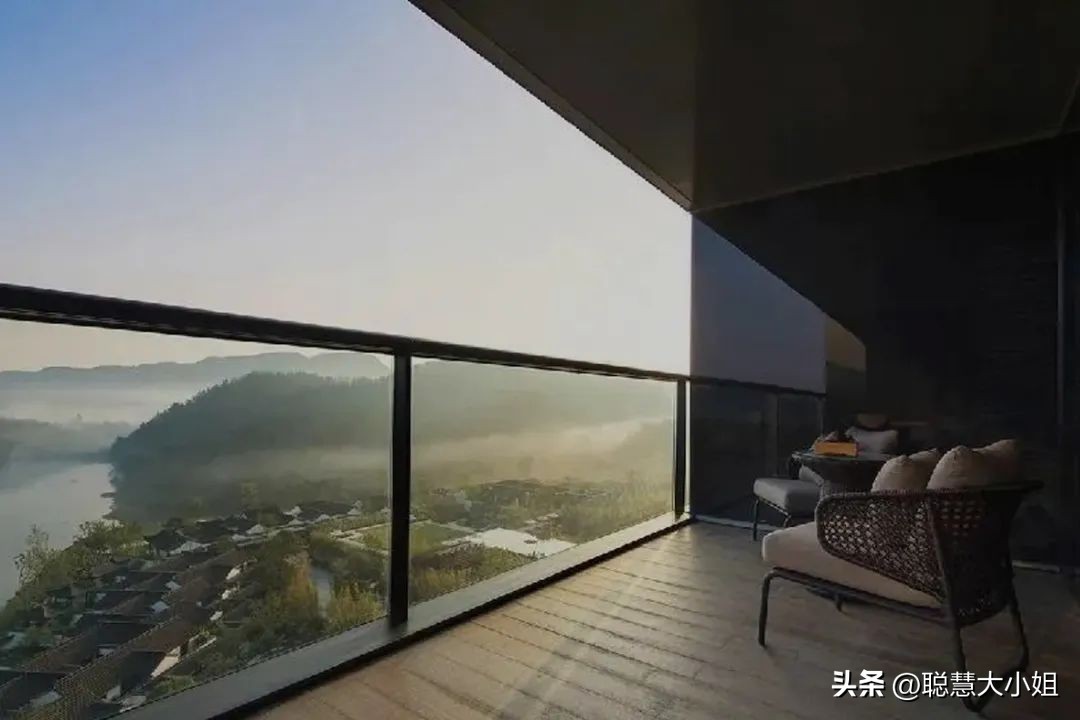 去安吉住哪个酒店离各景区比较近,去安吉哪种酒店最好玩