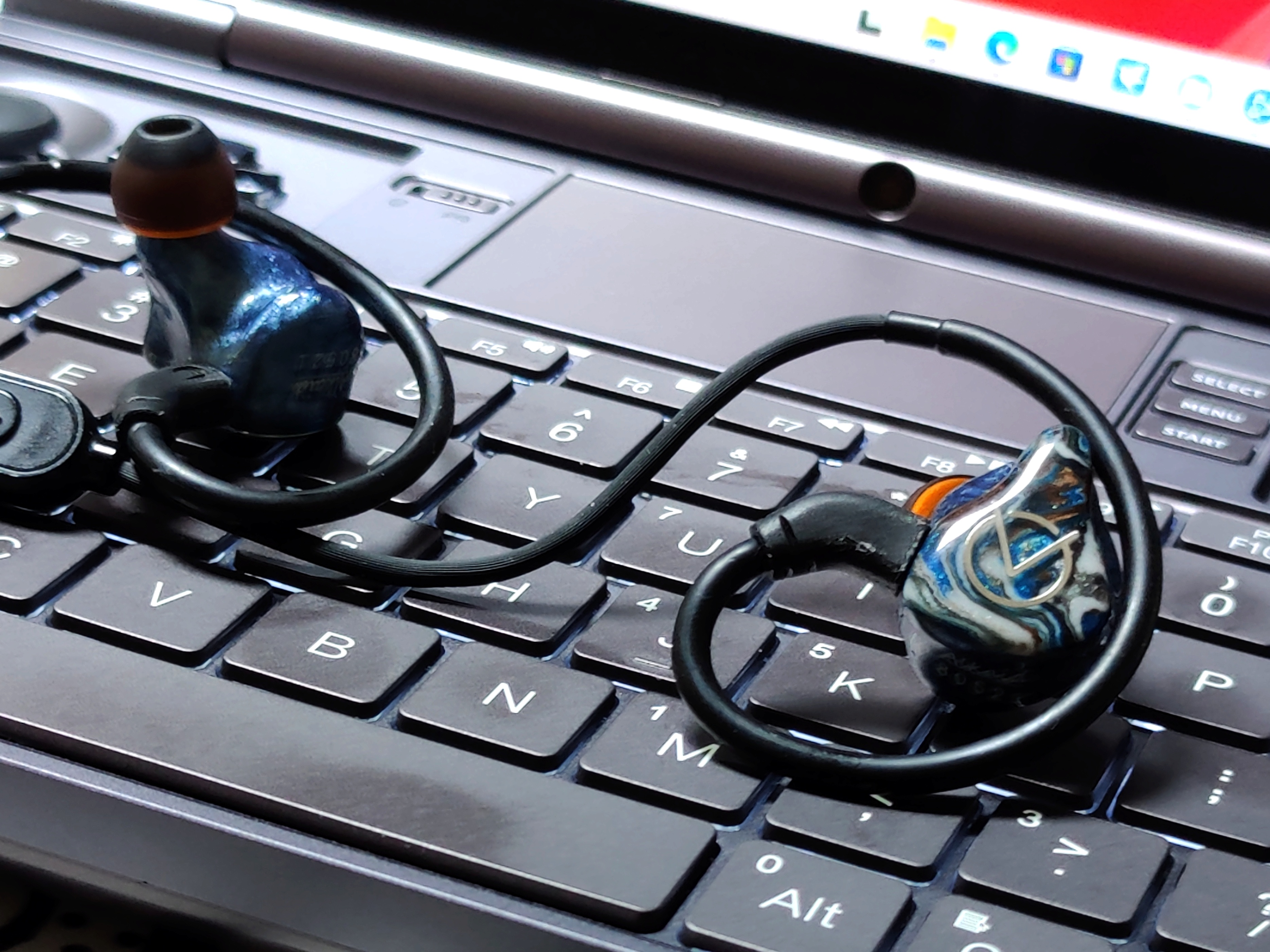 Tws磁吸蓝牙耳机评测,tws空气传导蓝牙耳机