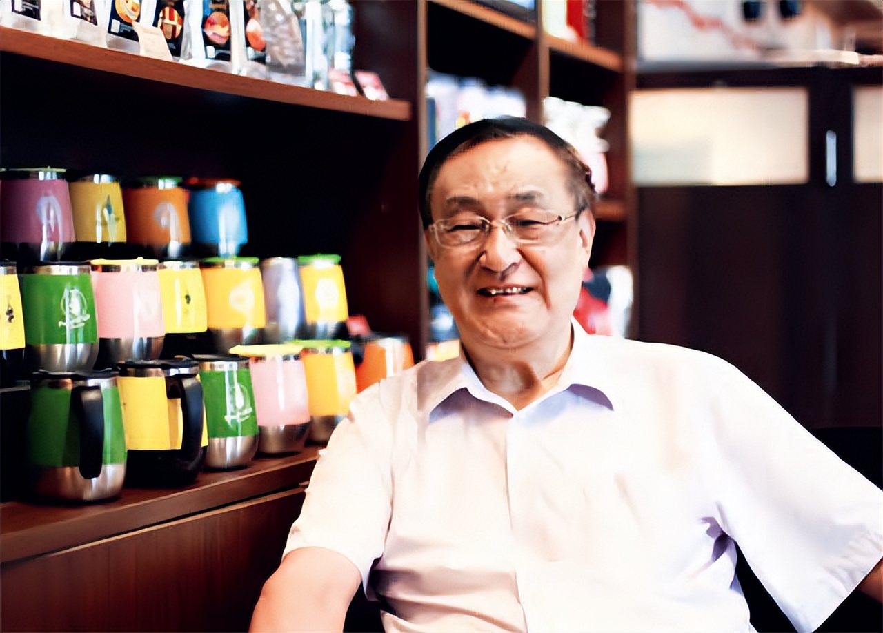 【汽车人】安庆衡：我在北汽摩工作四年的记忆