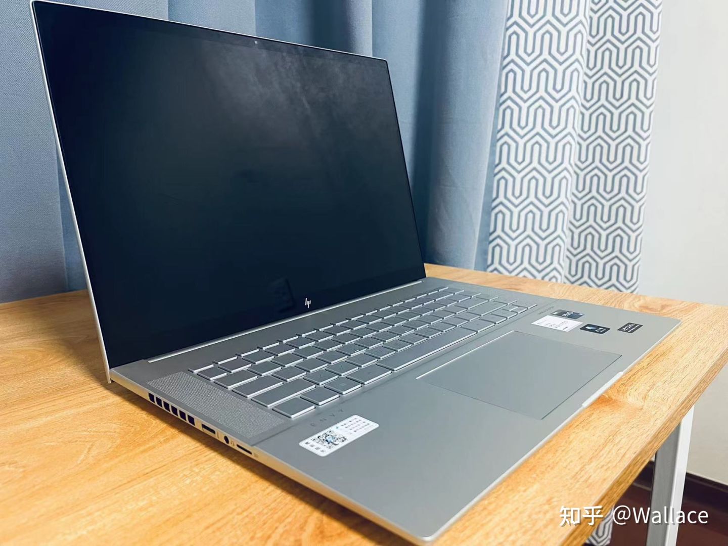 英特尔笔记本显卡怎么样值得买吗,联想笔记本英特尔和amd哪个显卡好