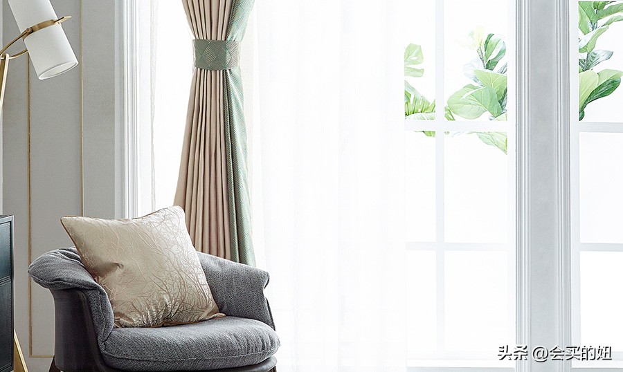 如何选便宜美观实用的窗帘,店铺一般装什么窗帘好看