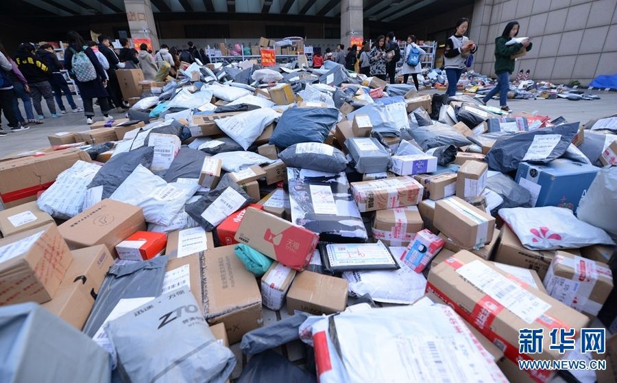 快递业迎物流高峰，医药订单+双十二，末端派送压力较大