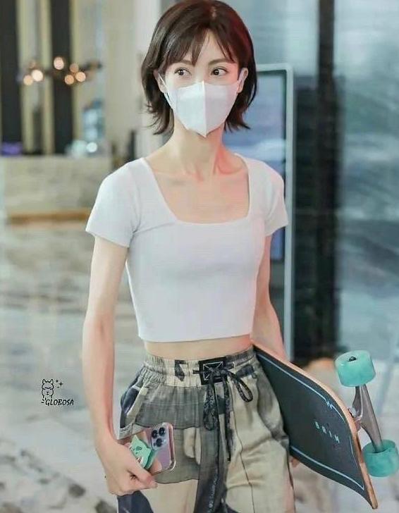 蒋欣与董洁,蒋欣瘦成杨幂