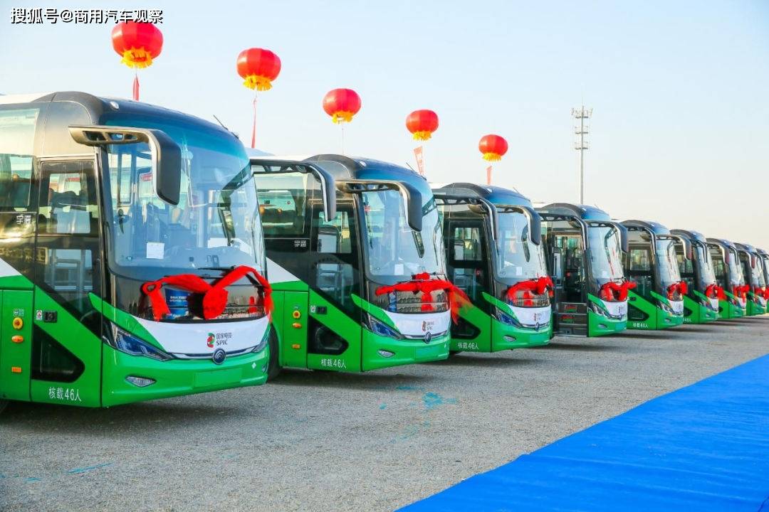 20天内秦外长、新加坡总理点赞，宇通用“品质”“技术”遨游世界