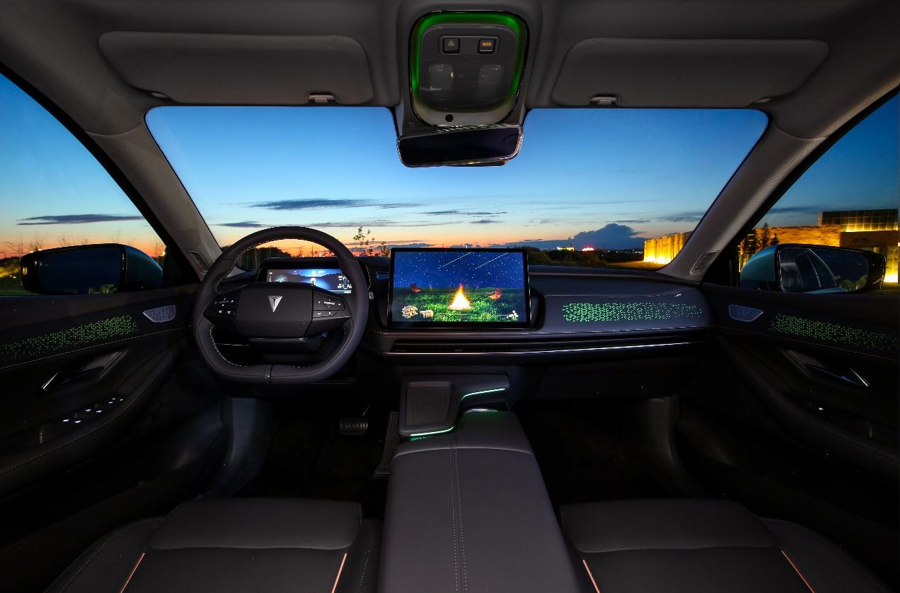 开完朋友的SL03增程版，我放弃了所有的合资燃油中型车