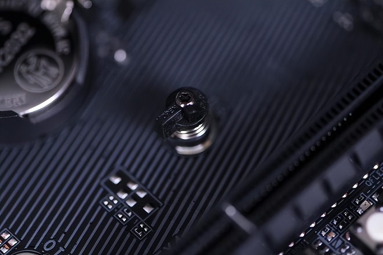 ddr5高时序和低时序玩游戏,ddr5怎么降延迟