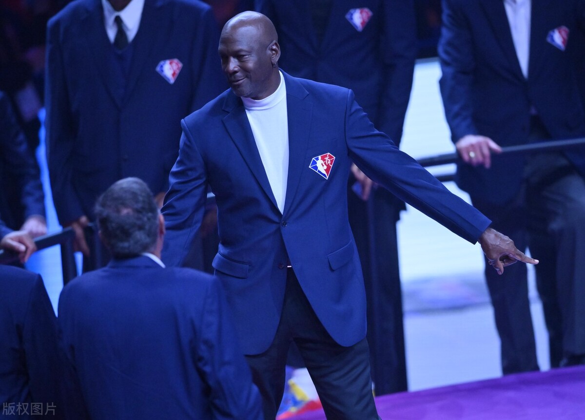 乔丹6年6冠遇到最强对手,乔丹90年代唯一输掉的系列赛