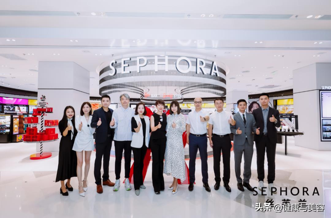 hb美容护肤产品,肖战赵丽颖时尚