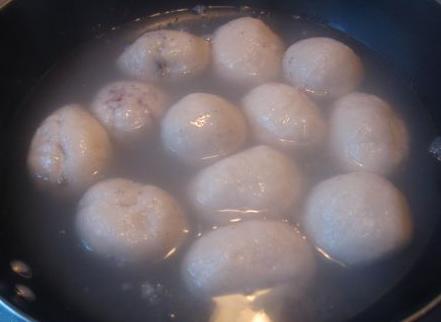 松花团子怎么做不粘手,人间仙果的做法大全