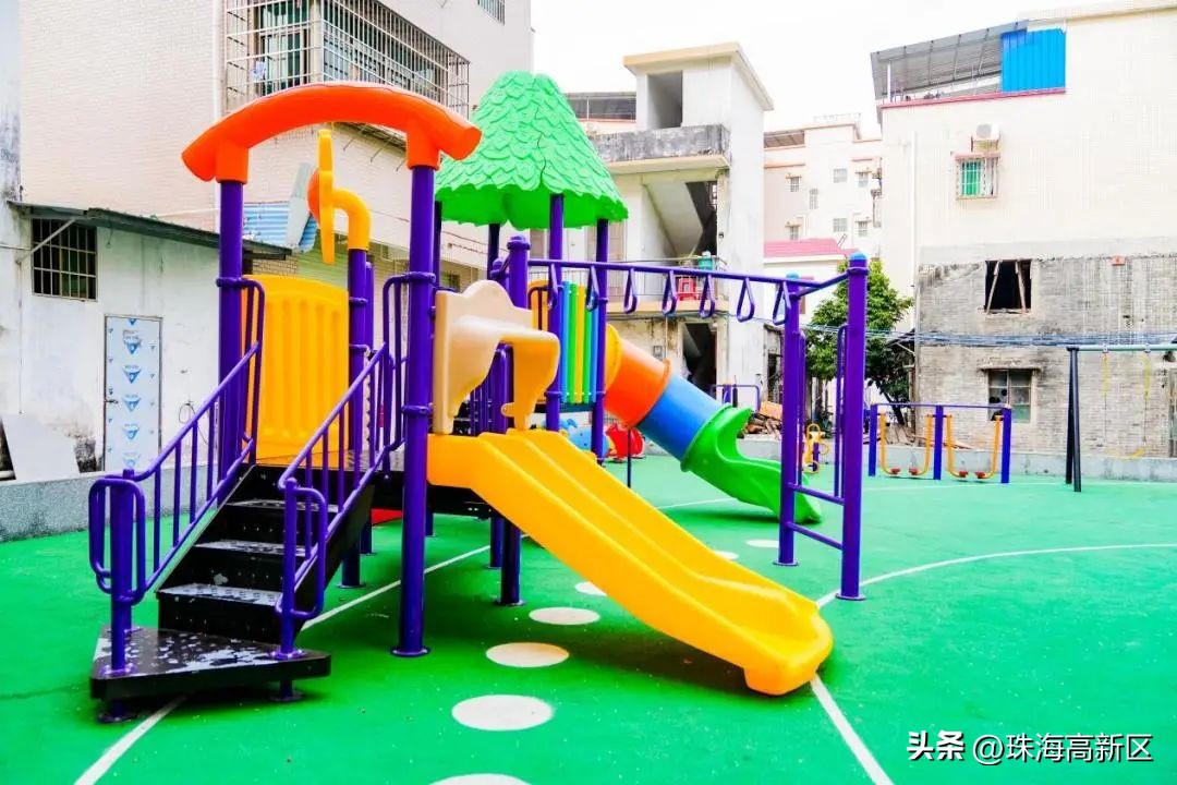 家门口的公园也有别样的风景,家门口的超美公园