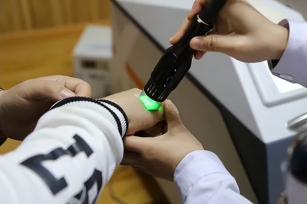 白癜风治疗花钱多吗,白癜风治疗已经花了很多钱