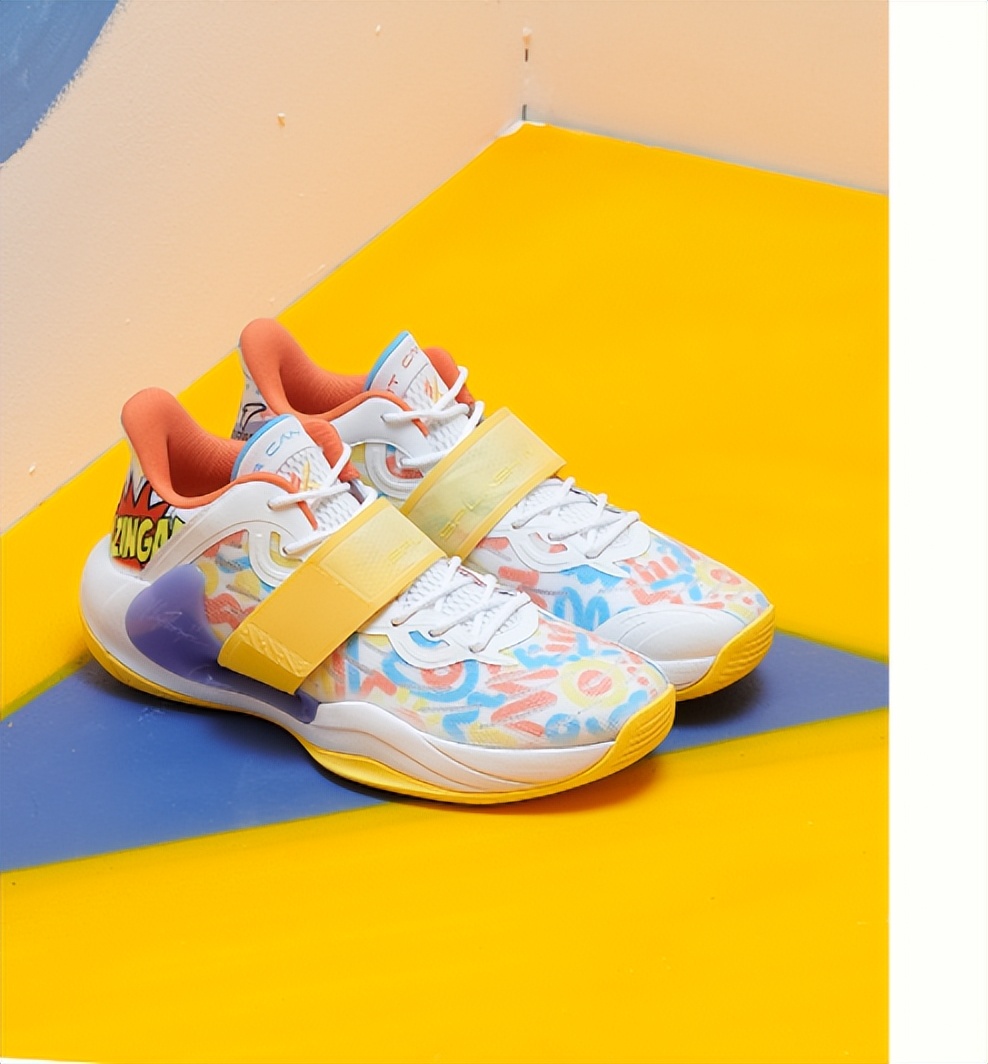 安踏水花万圣节灰绿,安踏水花是万圣节配色测评