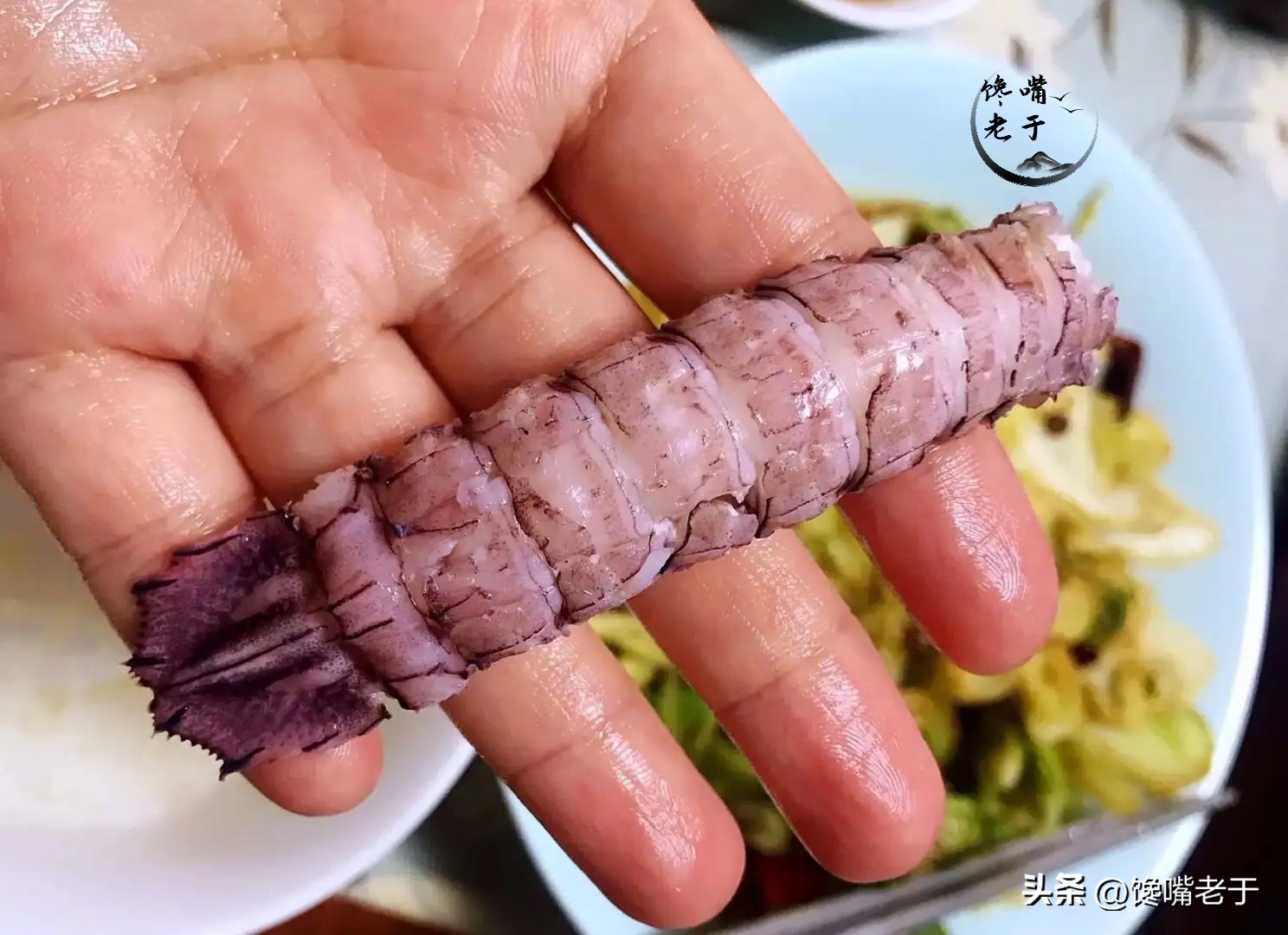 在市场上买皮皮虾怎么看才是新鲜,皮皮虾怎么吃老渔民悄悄告诉你