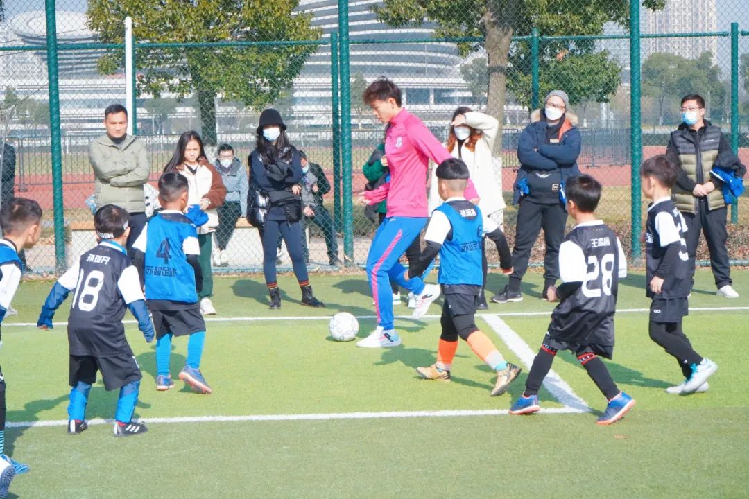 燕京啤酒2021中国足协杯颁奖仪式,燕京啤酒足球联赛