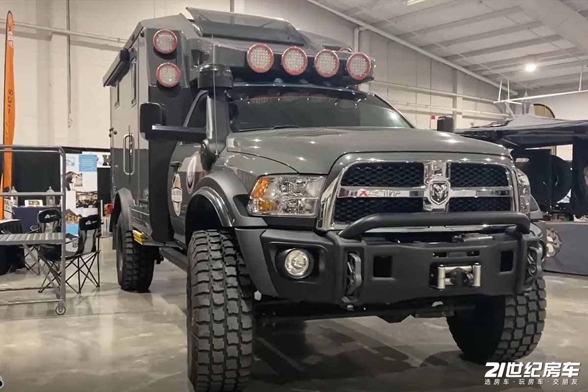 防弹版猛士房车,悍马4x4越野房车也是防弹的