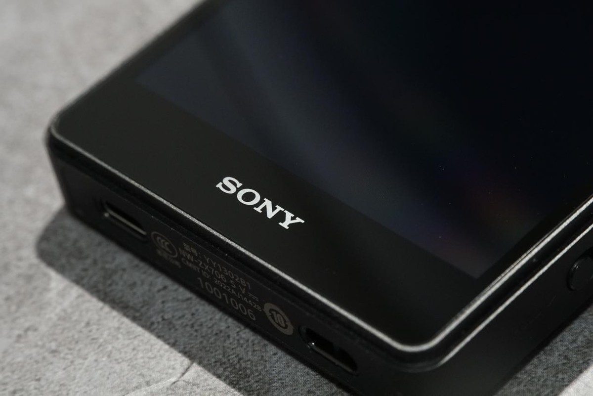 索尼耳机销量,索尼随身听黑砖2代价格