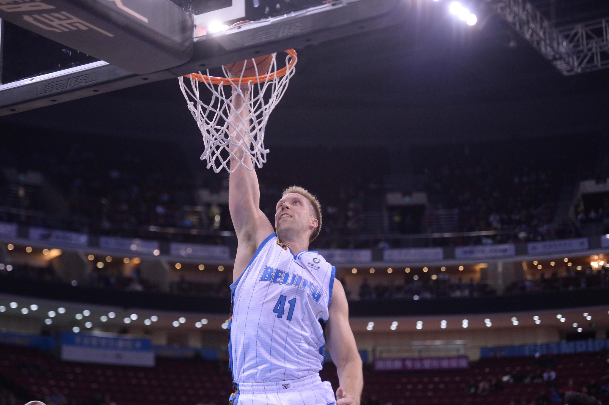 曝汉密尔顿告别cba赛场,北京男篮汉密尔顿最新消息