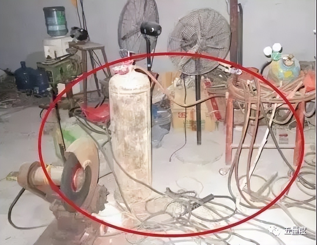 气瓶未设置防倾倒措施处罚,气瓶无防倾倒措施归谁管理