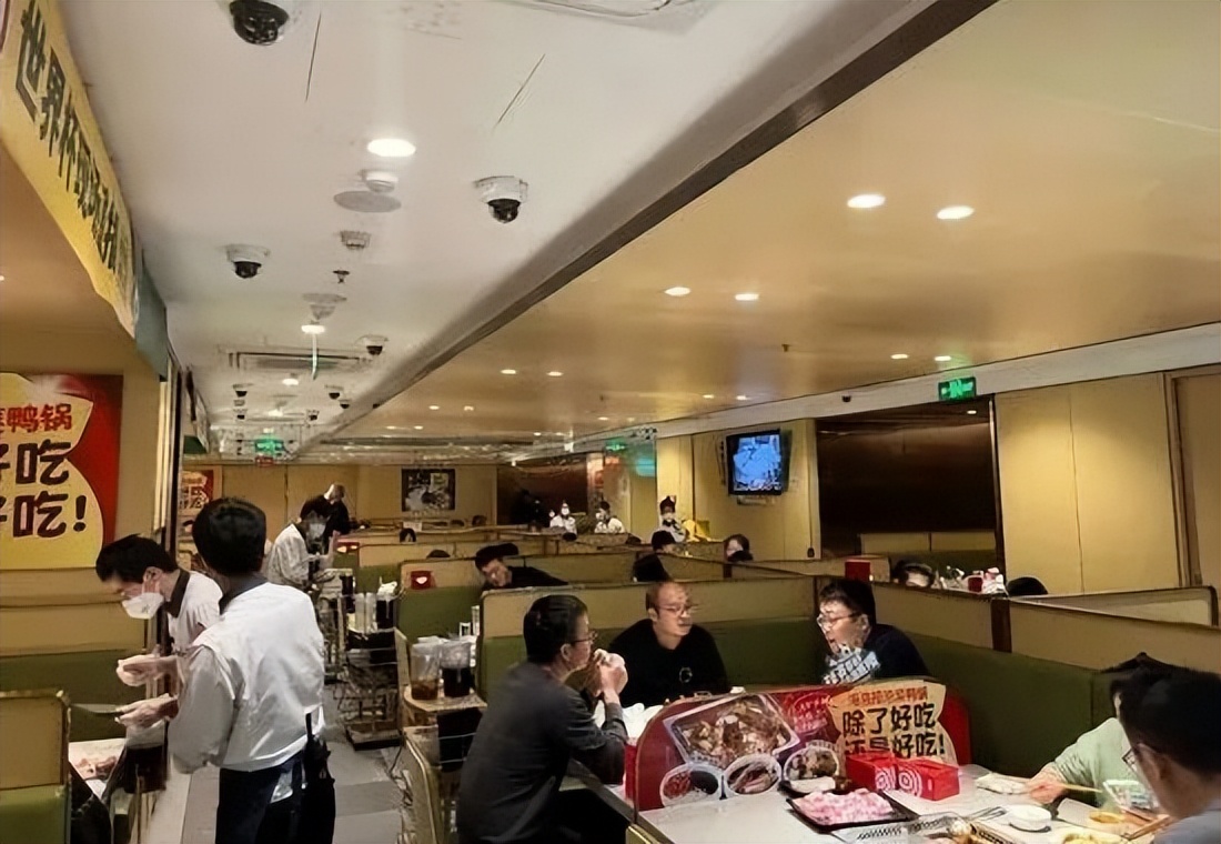 新十条颁布，“第一波冲击”让餐饮人恐慌