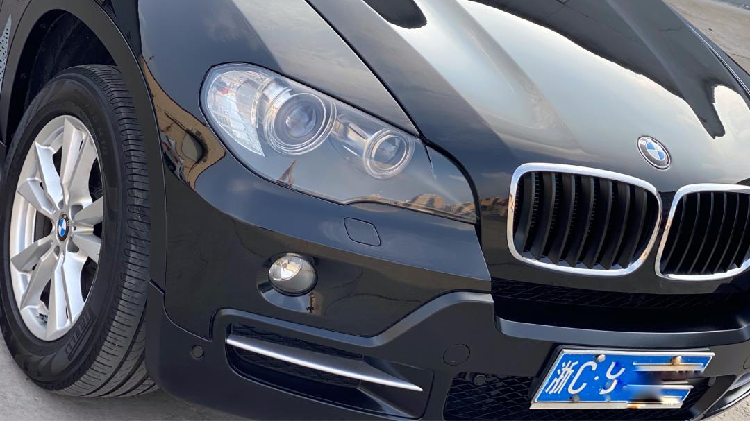 14款宝马x5老改新过程,2011款宝马x5翻新修复