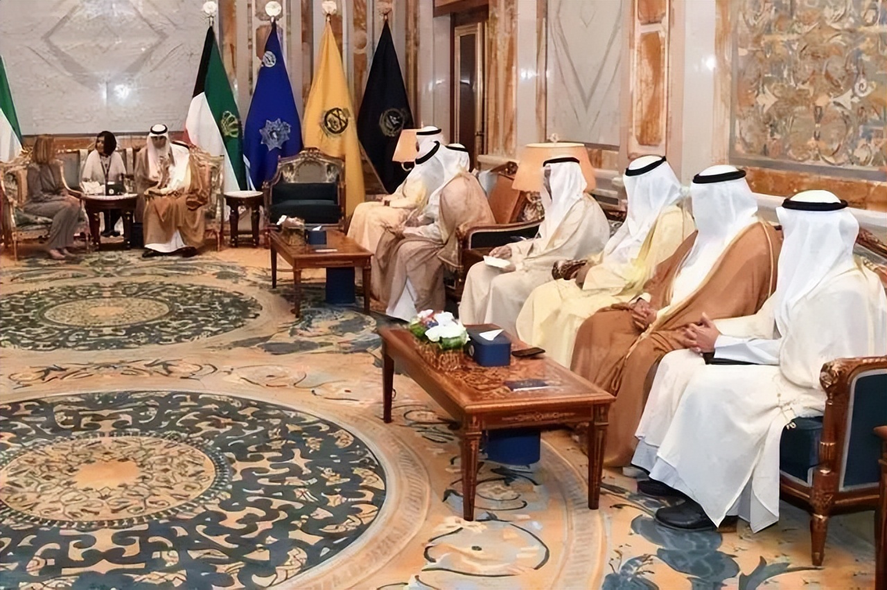 沙特考虑用人民币结算石油原因,沙特石油人民币结算利好什么