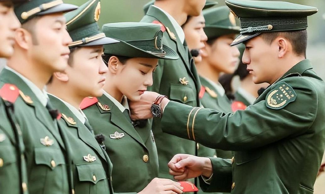 张馨予为何嫁给军人何捷,嫁给军人的张馨予现状