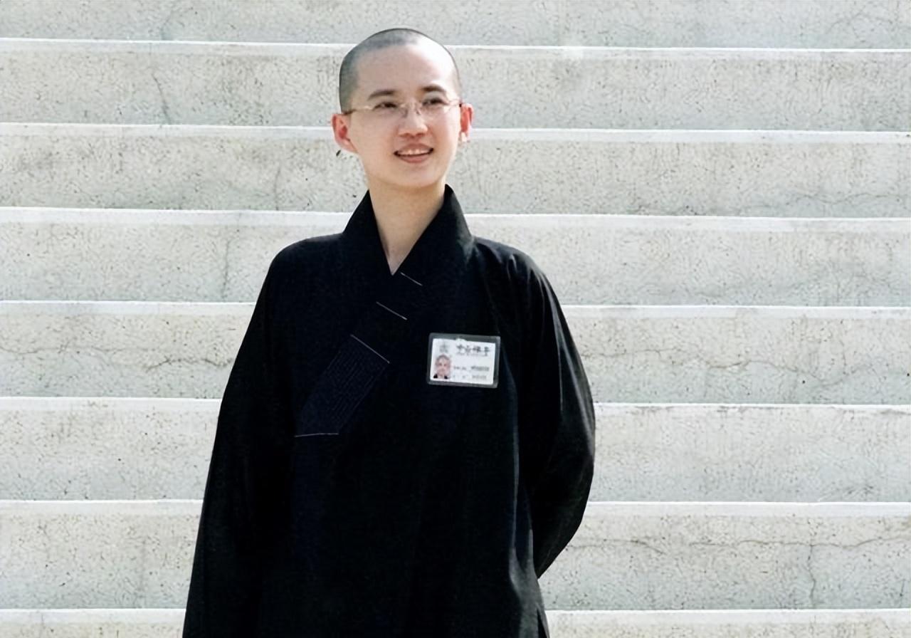 台湾女演员桑妮现状,桑妮剃度出家视频