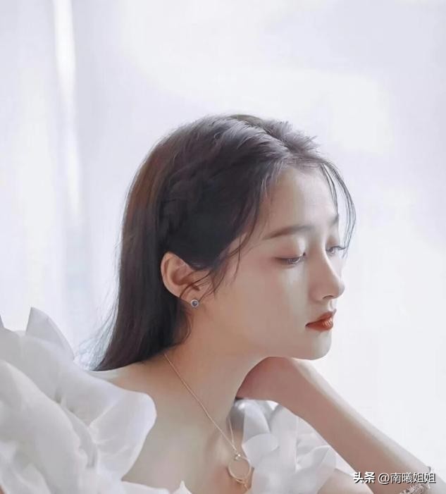 脸上有这3个特征的女人年龄越大,脸上有3种特征的女生