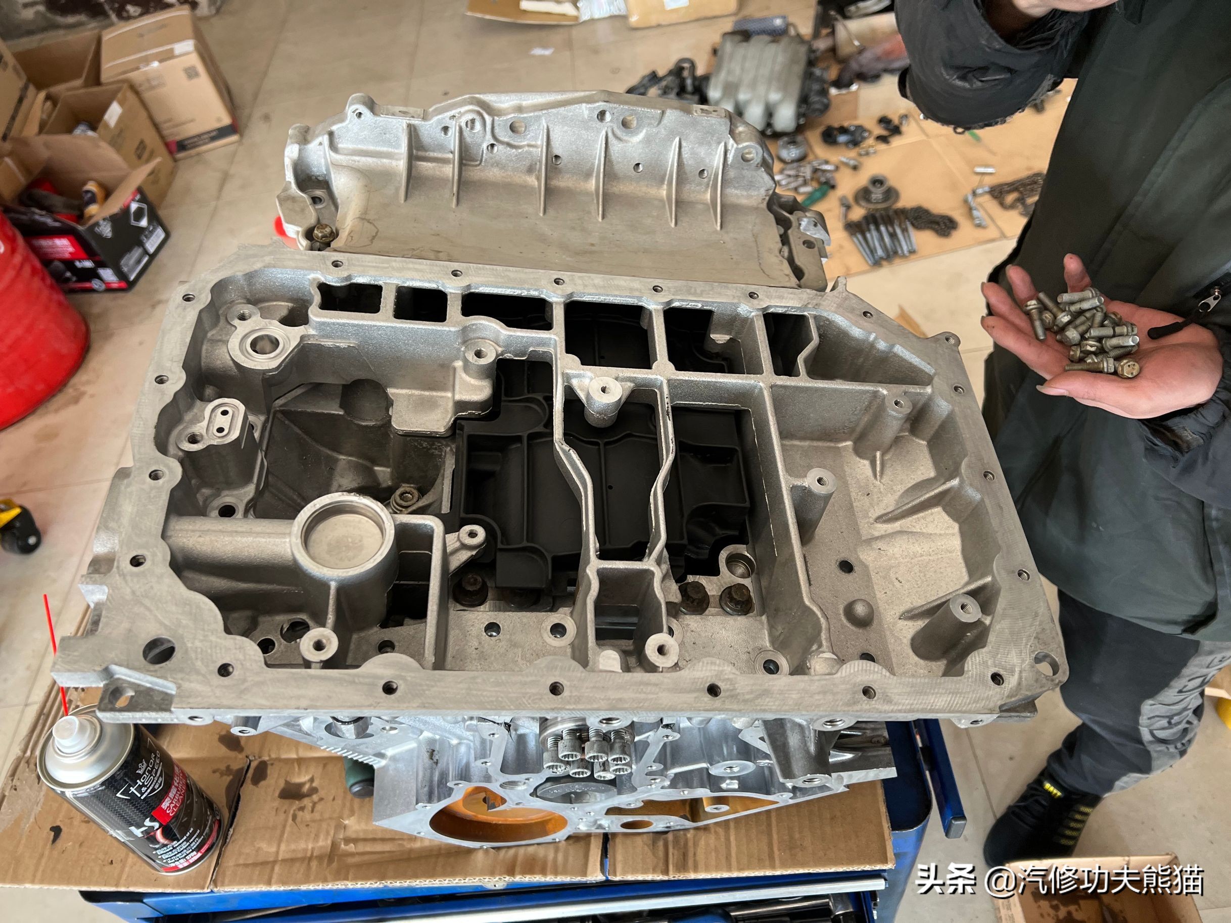 08年奥迪a6l机油压力不足,10年奥迪a6l2.8烧机油严重