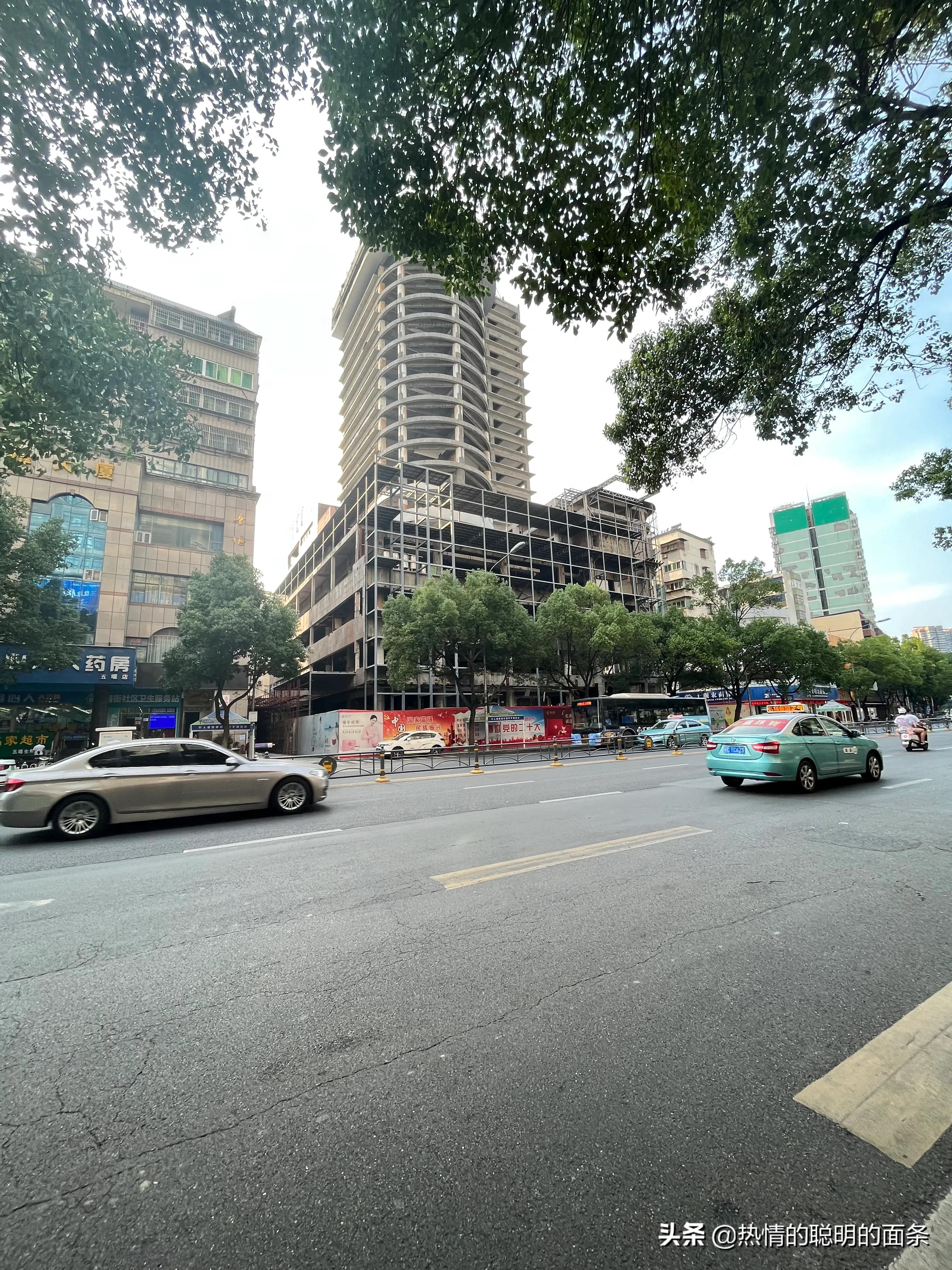 十堰第一烂尾楼,十堰市烂尾楼有哪些楼盘