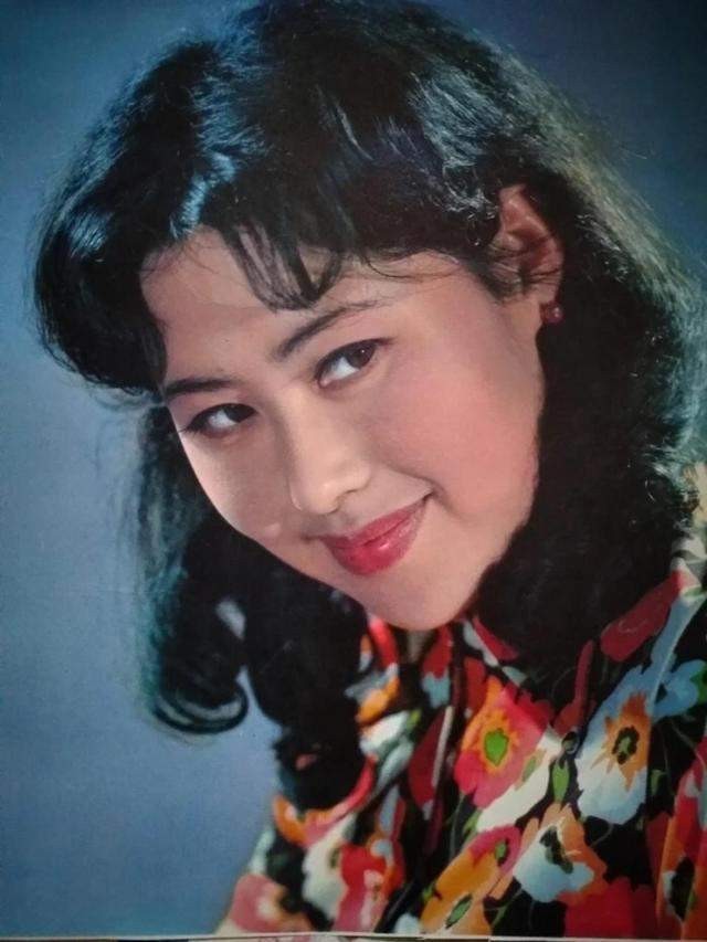 孙天相斯琴高娃的儿女近况,斯琴高娃与孙天相的婚姻状况