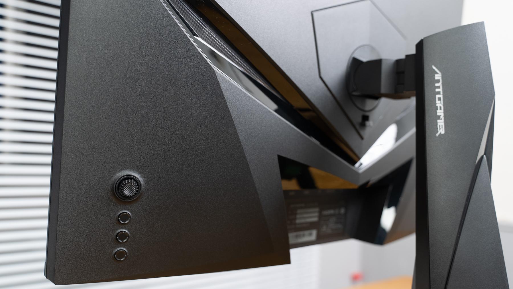 蚂蚁电竞4k144hz显示器评测,蚂蚁电竞m27qk对比爱攻240显示器