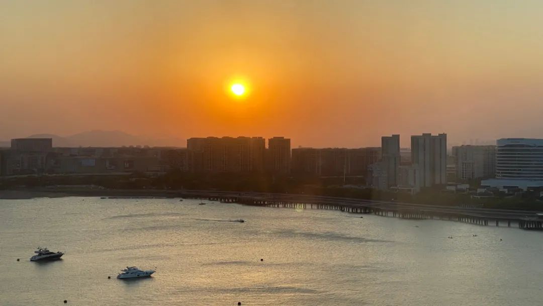 厦门秋天的夜,厦门秋天的夕阳