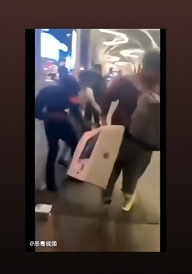 沃尔玛被零元购芝加哥关店,沃尔玛被零元购关门