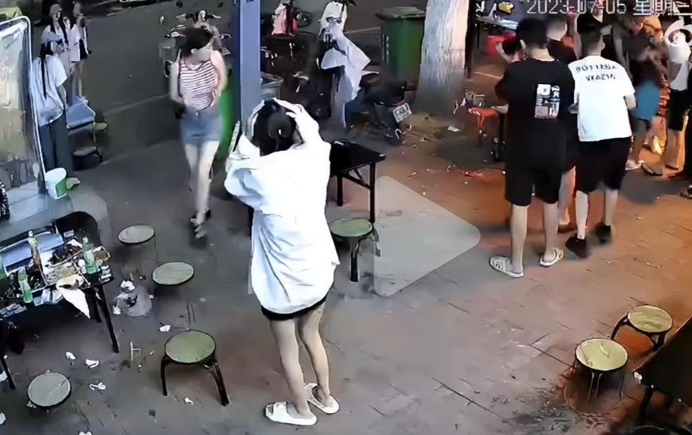 街头刺杀事件,真相揭秘街头杀人案