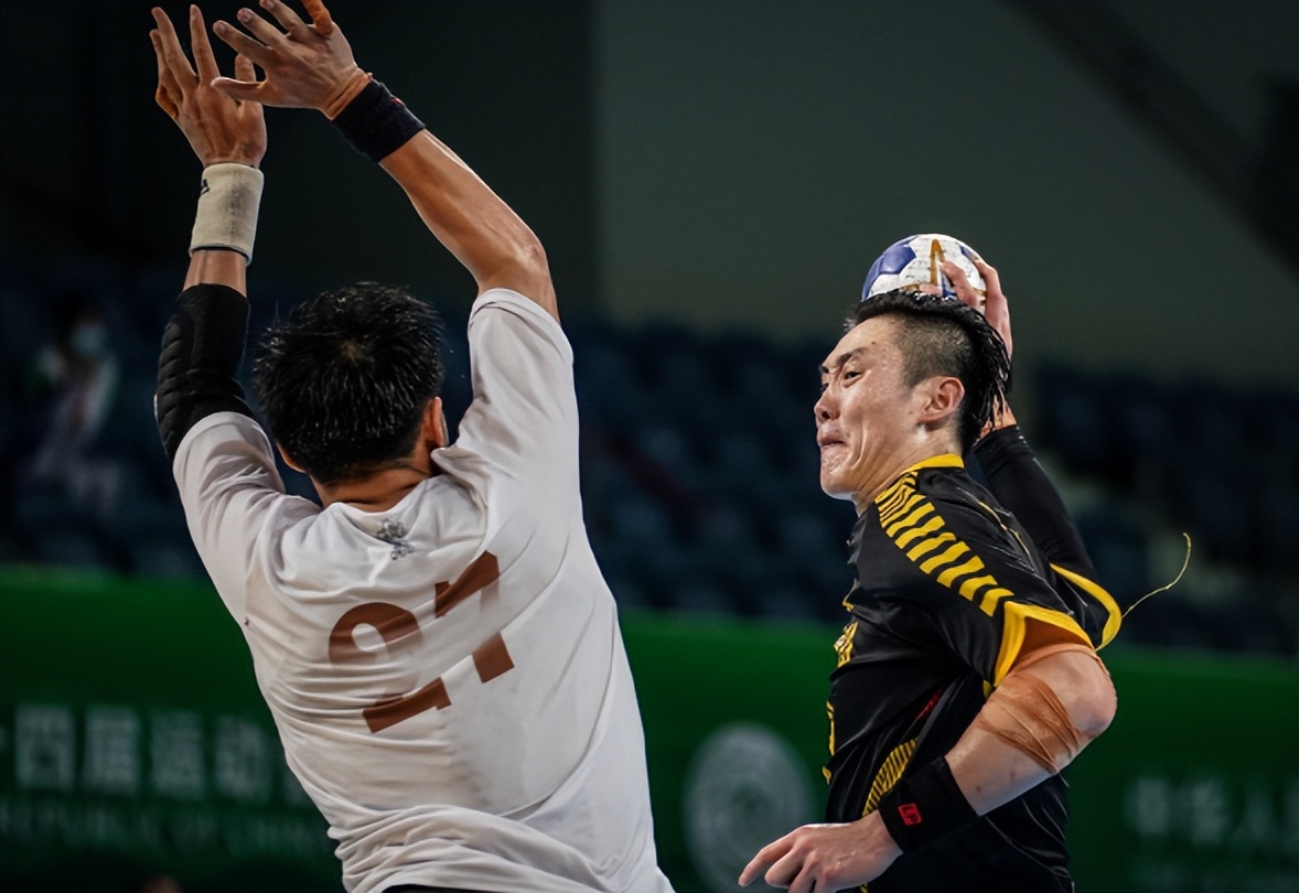 积蓄蓬勃向上的力量,积蓄向上的力量