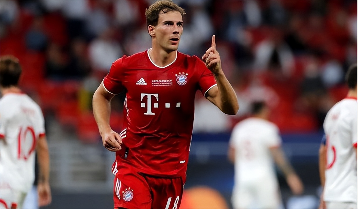 布努拒绝拜仁高薪合同，球员将继续为塞维利亚效力