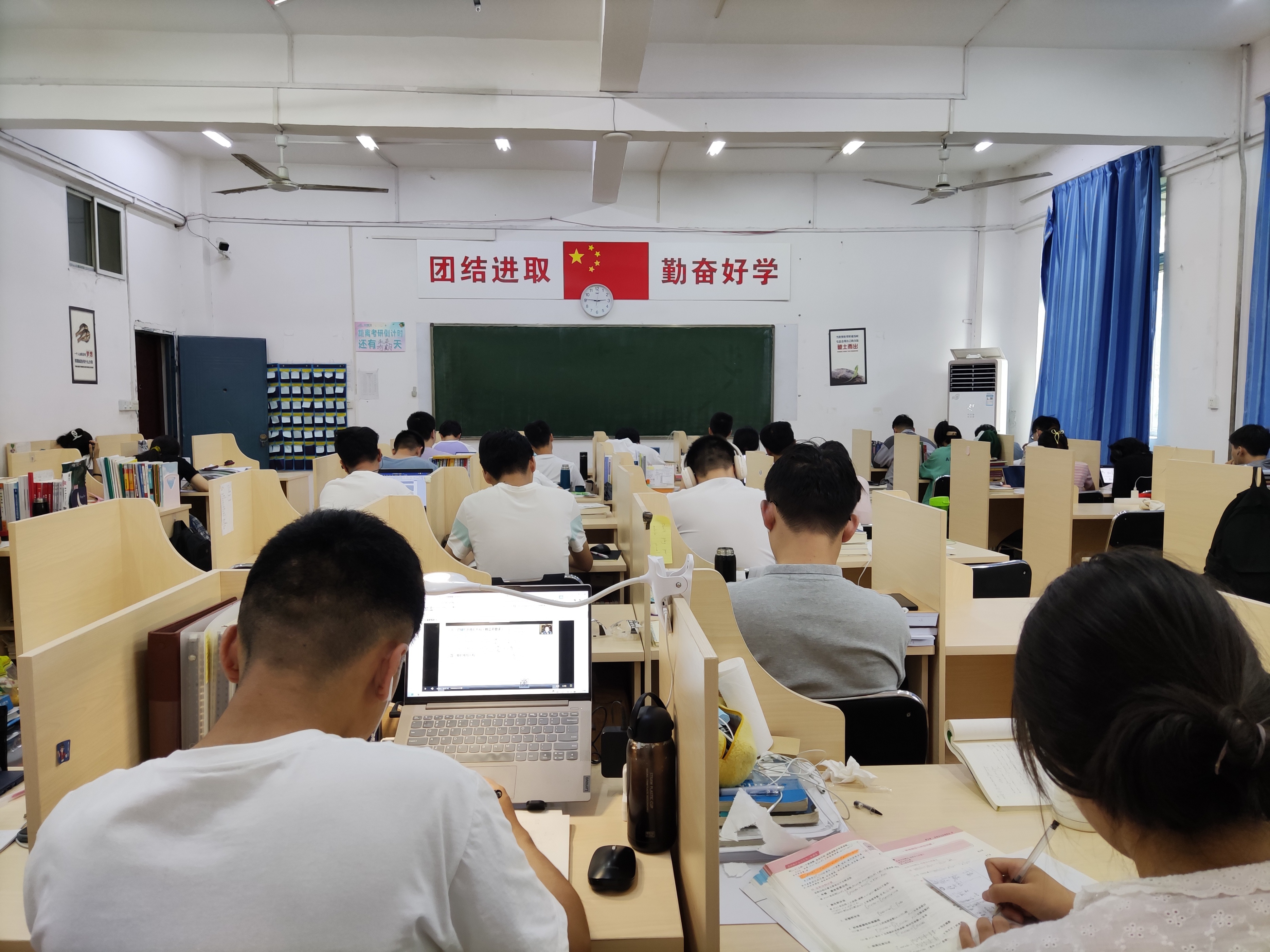 寄宿考研有必要报吗,为什么考研寄宿全封闭