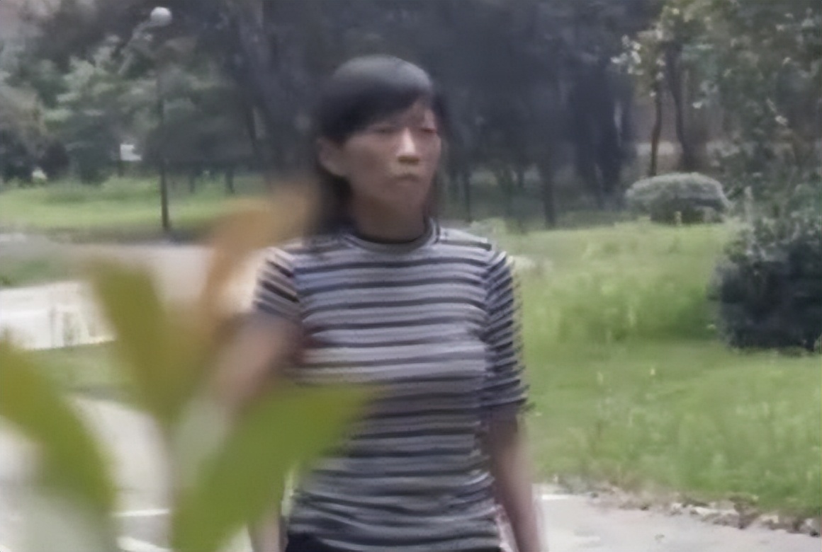 2020年上海交大女博士治癌需80万，丈夫跪地求离婚：求你放我一马