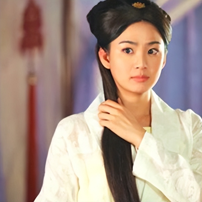 露额头发型会显得阳光,露额头显精神的发型