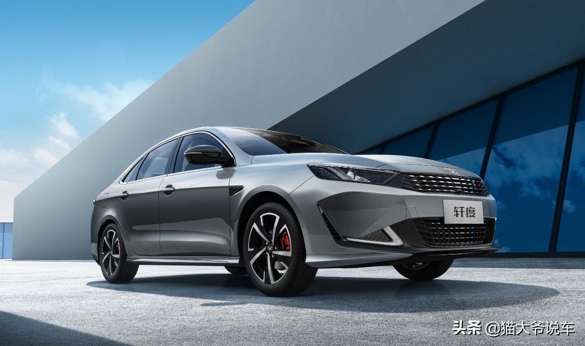 养车难于上青天？这3辆紧凑型车省油省心，工薪阶层均能养得起