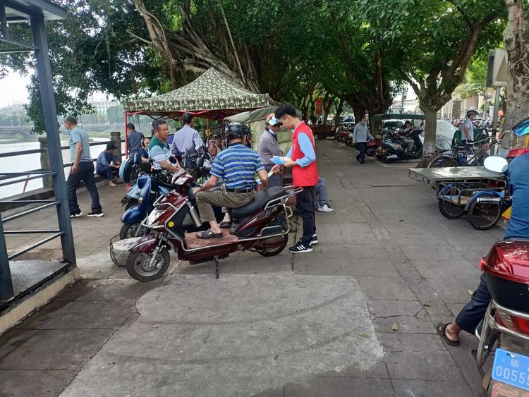 全民禁毒宣传月开展禁毒反诈宣传,国家安全日禁毒宣传活动简报