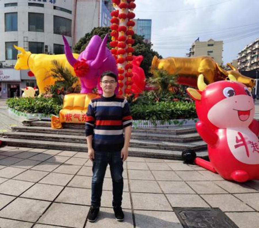 男人太懂男人了,一个很懂情调的男人