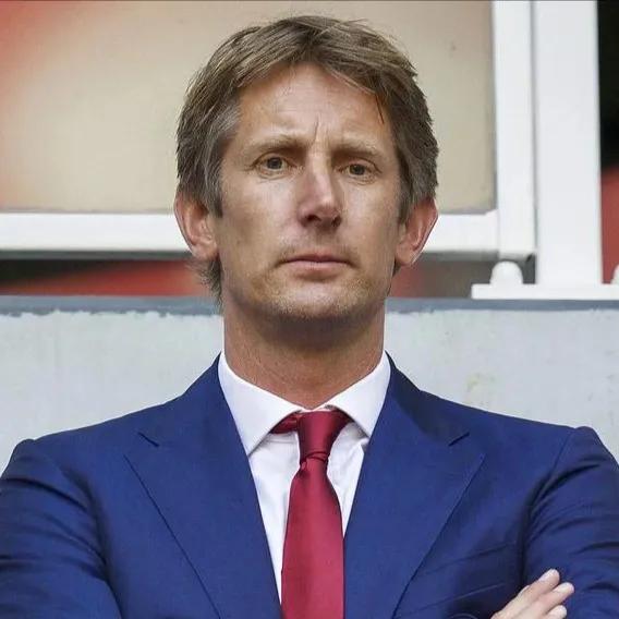 足坛满门忠烈阵容,足坛姓氏排名前十