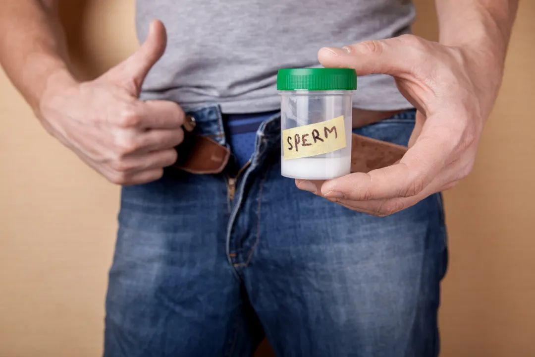 英国一医生将精液倒入患者咖啡中！除了恶心，会不会感染性病？